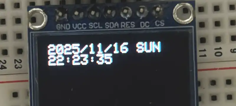 OLEDの表示(電文で時刻を書き込んだ結果)